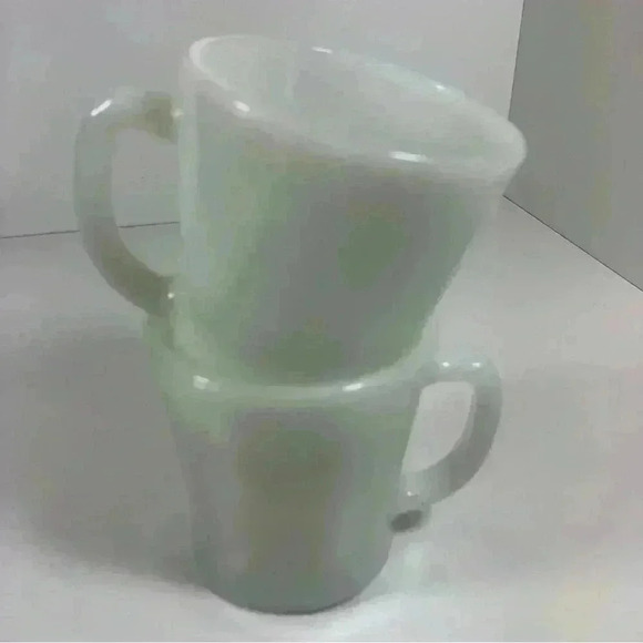 Set of  2 Vintage Oven-Proof Anchor Hocking milk glass mugs 1212 - Picture 7 of 8